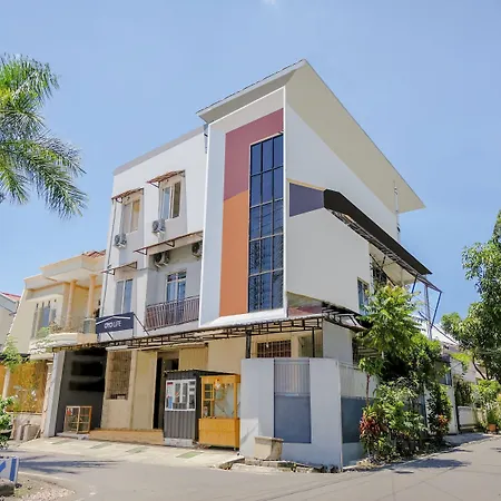 OYO Life 2760 Kost Simpang Borobudur 47-2